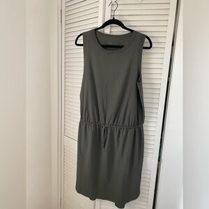 Athleta Rincon Dress in olive green, size Large Tall (LT)